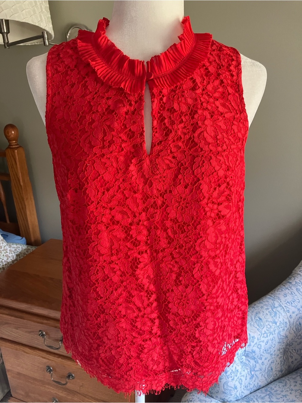J Crew red floral lace ruffle neck keyhole sleeves blouse S EUC